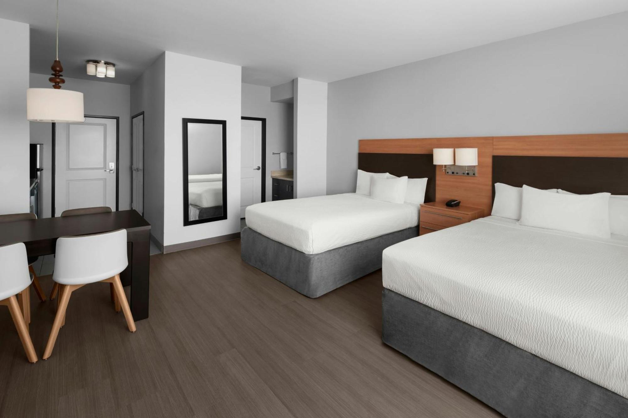 Towneplace Suites By Marriott Carlsbad Kültér fotó